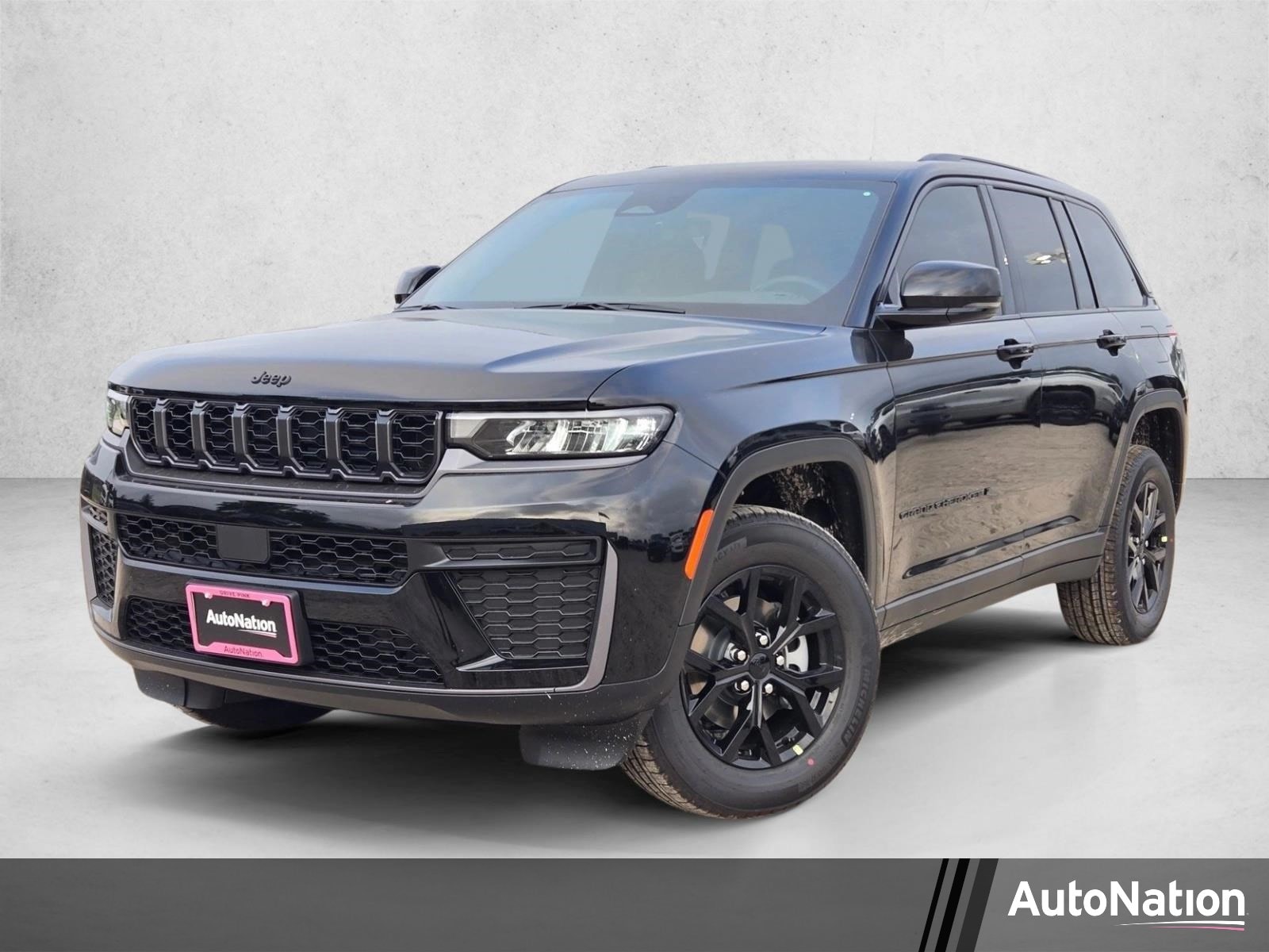New 2026 Jeep Grand Cherokee Laredo Altitude