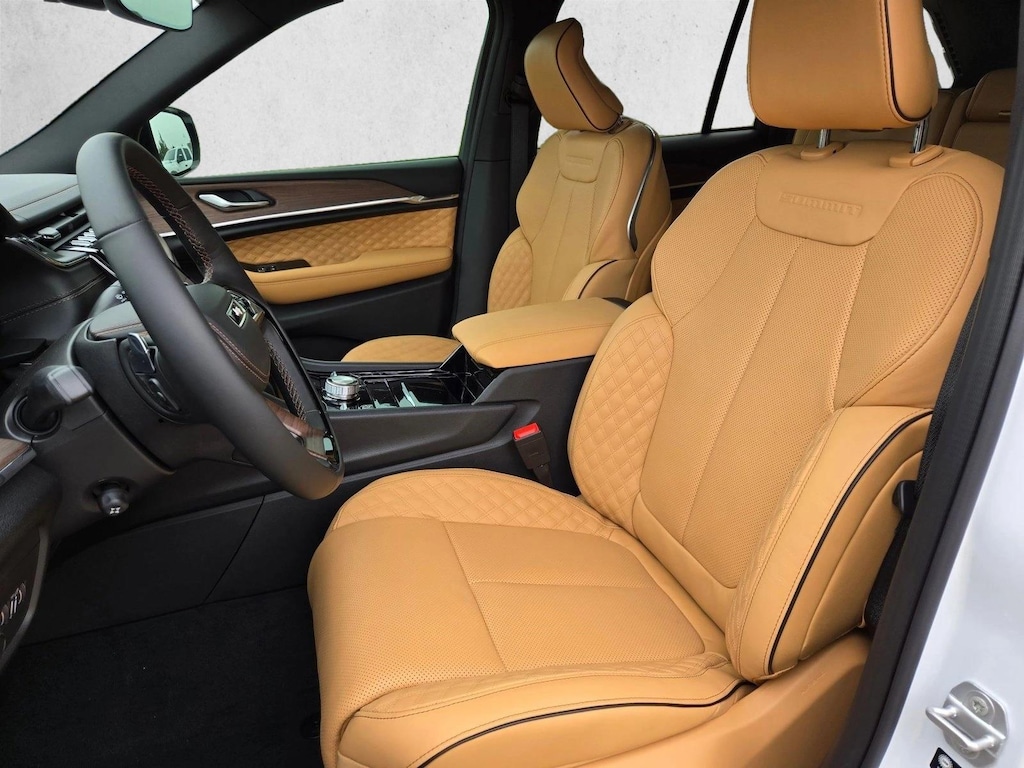 New 2025 Jeep Grand Cherokee Summit SUV