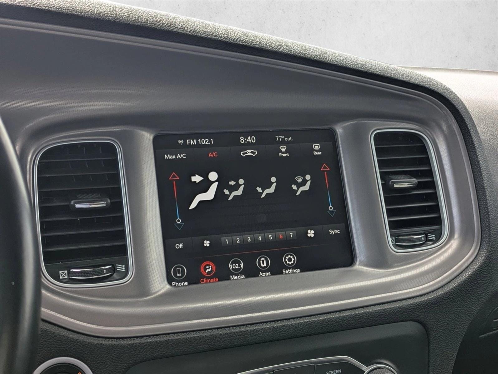 2023 Dodge Charger SXT - Photo 12