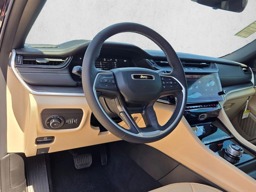 New 2026 Jeep Grand Cherokee L Limited SUV
