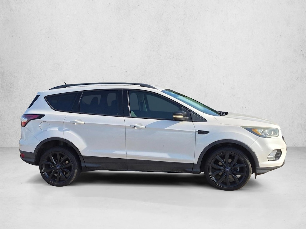 Used 2017 Ford Escape Titanium Sport Utility