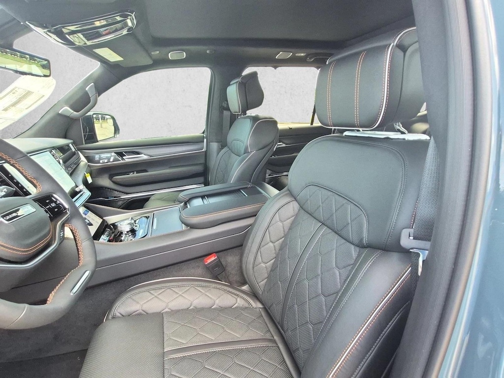 New 2026 Jeep Grand Wagoneer Summit Reserve SUV