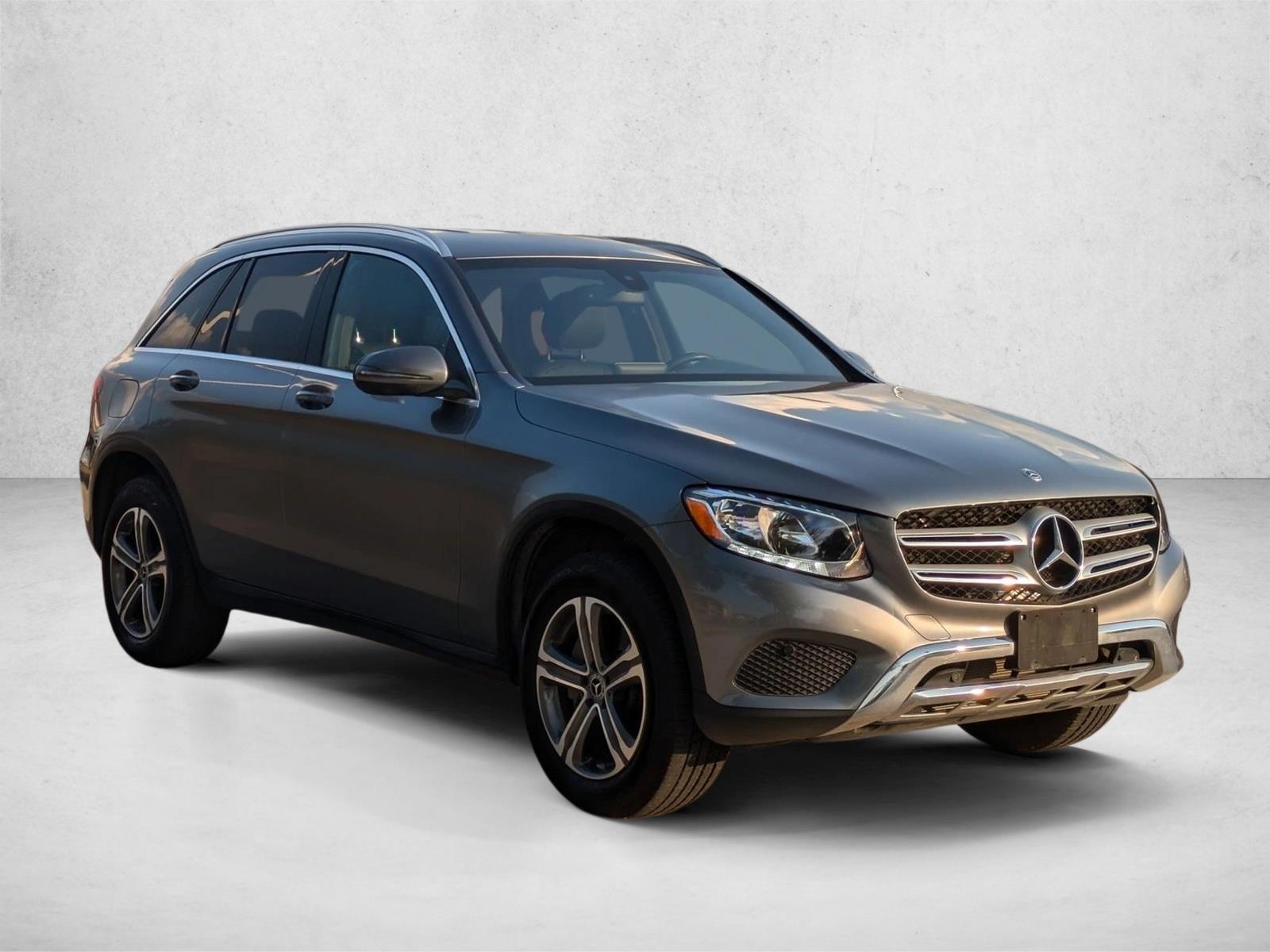 2019 Mercedes Benz GLC 300 photo 3