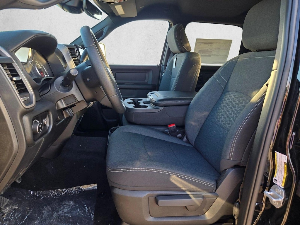 New 2027 Ram 2500 Black Express Truck Crew Cab