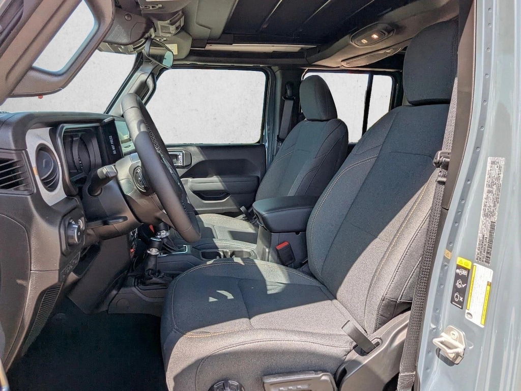 New 2025 Jeep Wrangler Willys SUV