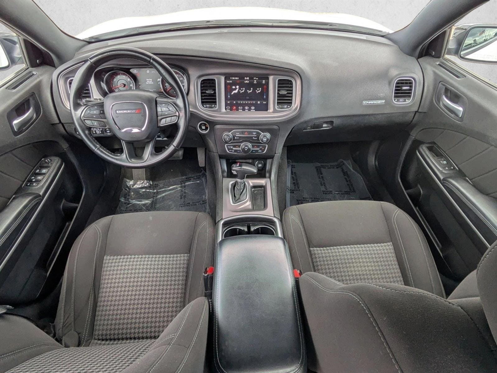 2023 Dodge Charger SXT - Photo 16