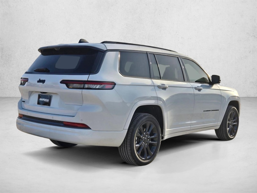 New 2026 Jeep Grand Cherokee L Limited Reserve SUV