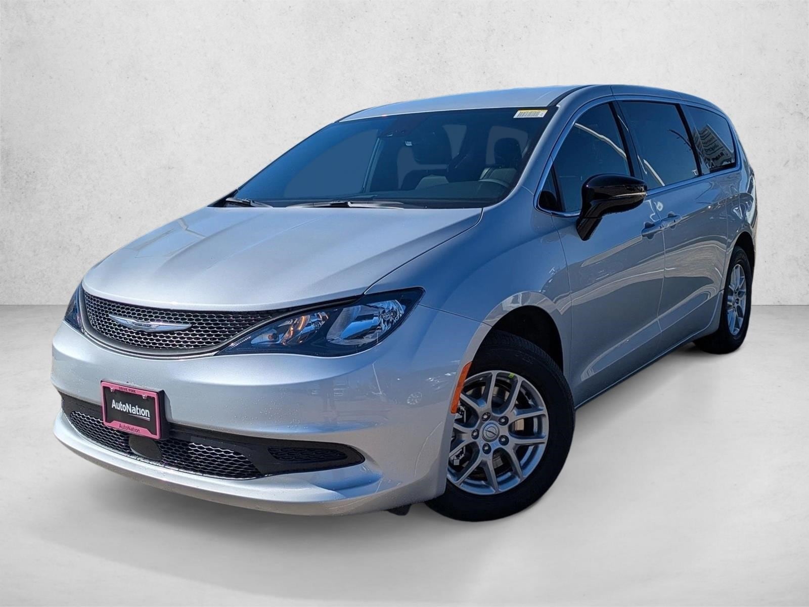 2026 Chrysler Voyager LX's photo