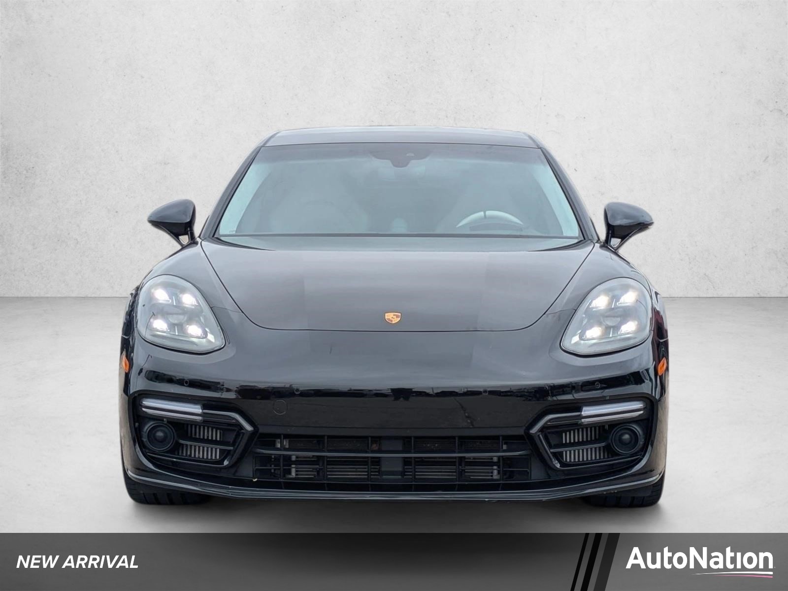 2021 Porsche Panamera GTS's photo