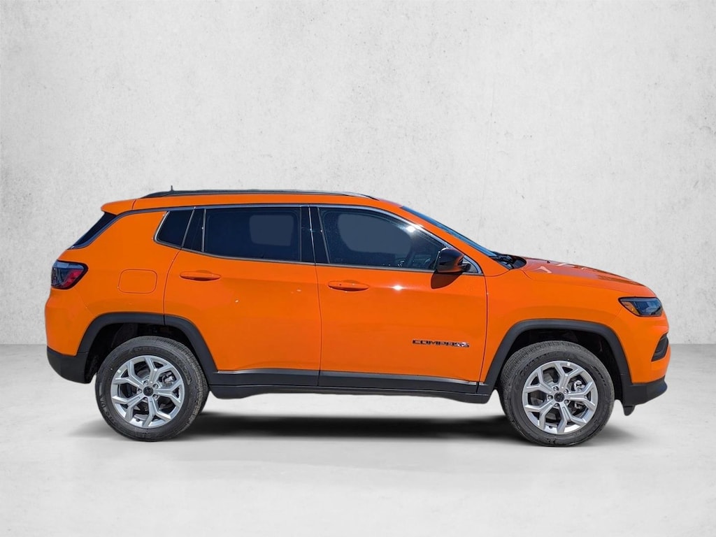 New 2026 Jeep Compass Latitude SUV