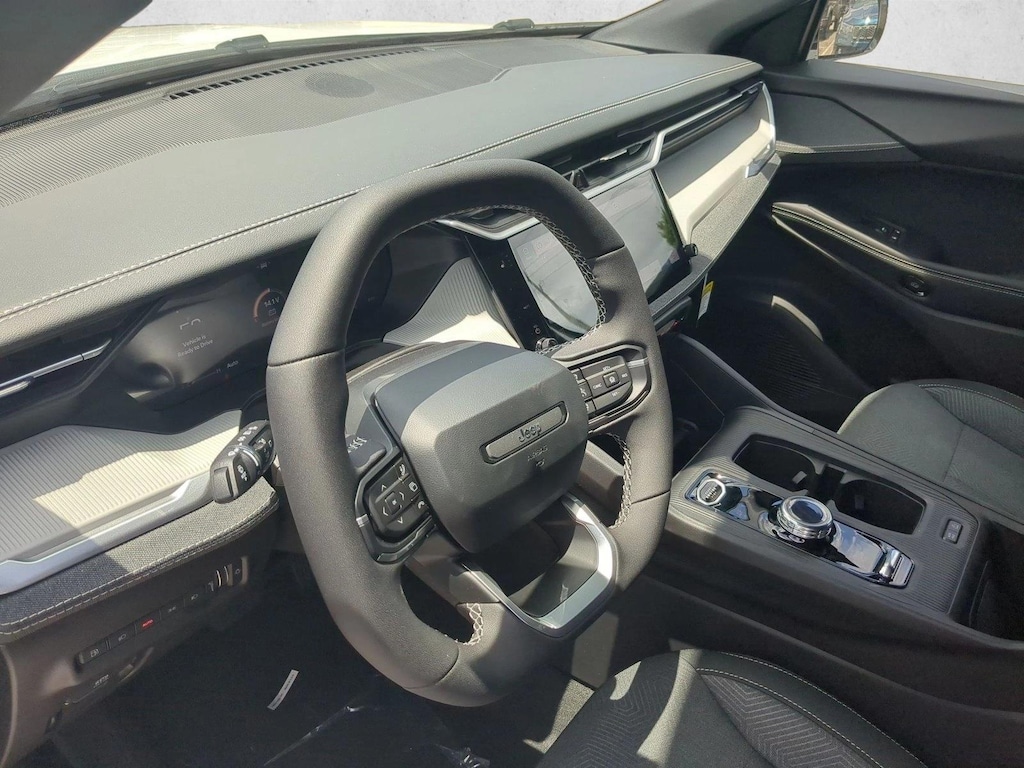 New 2026 Jeep Cherokee Laredo SUV