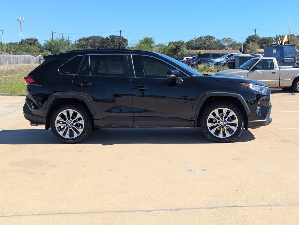 Used 2020 Toyota RAV4 XLE Premium Sport Utility