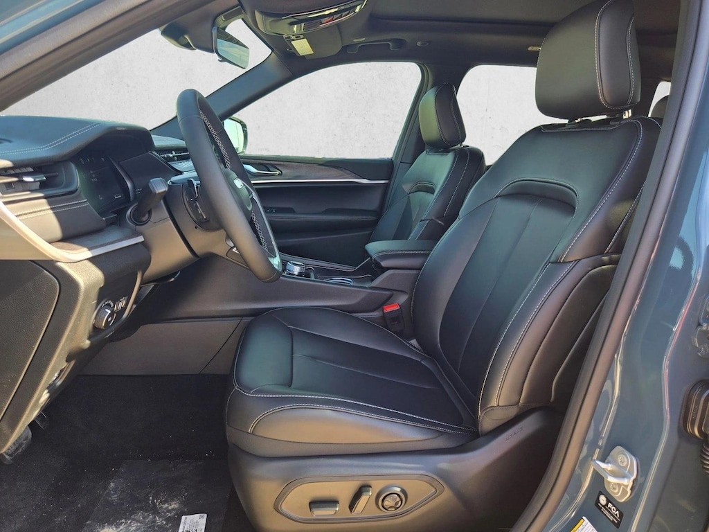 New 2026 Jeep Grand Cherokee Limited SUV