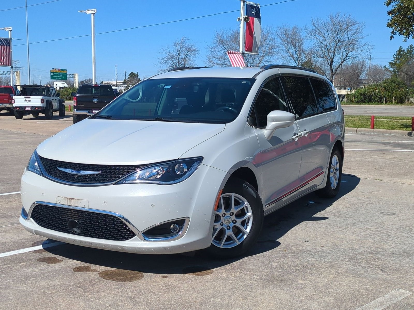 2020 Chrysler Pacifica Touring L