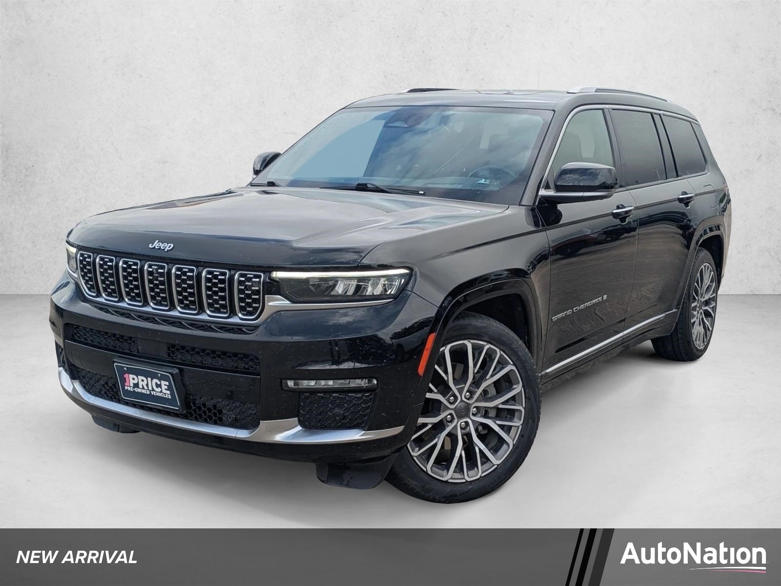 2021 Jeep Grand Cherokee L Summit Reserve's photo