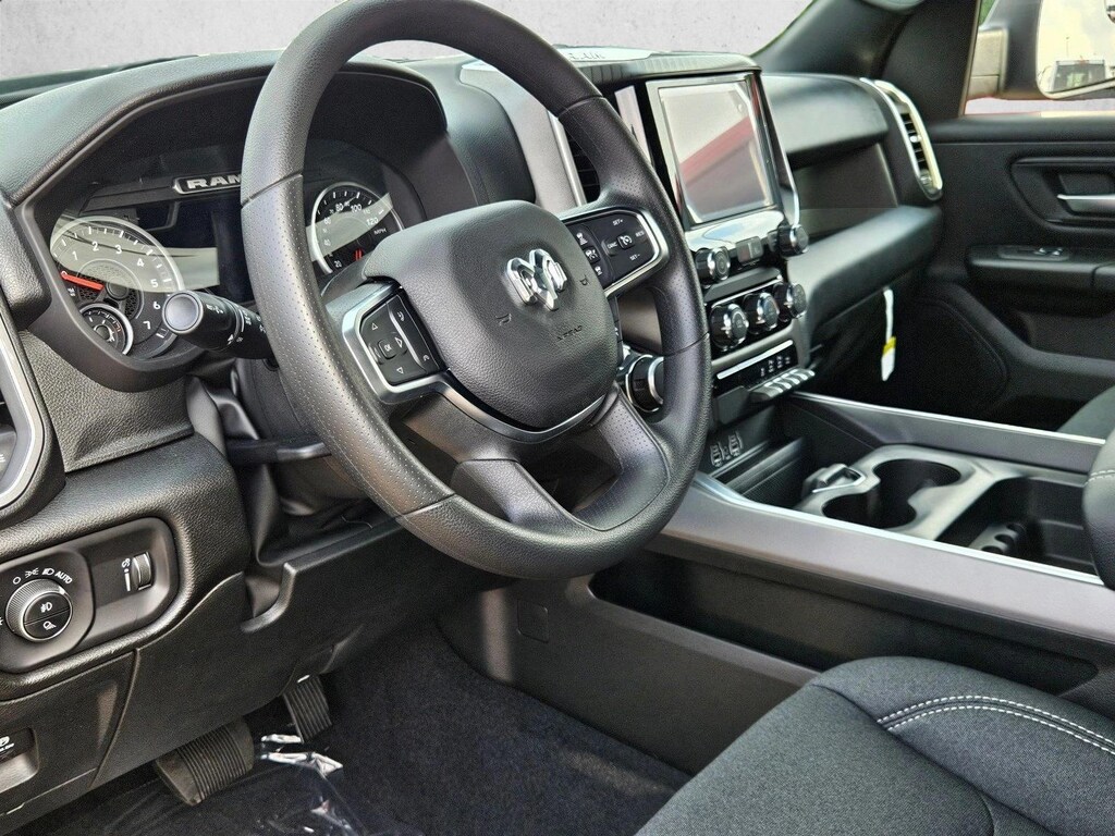 New 2026 Ram 1500 Express Truck Crew Cab