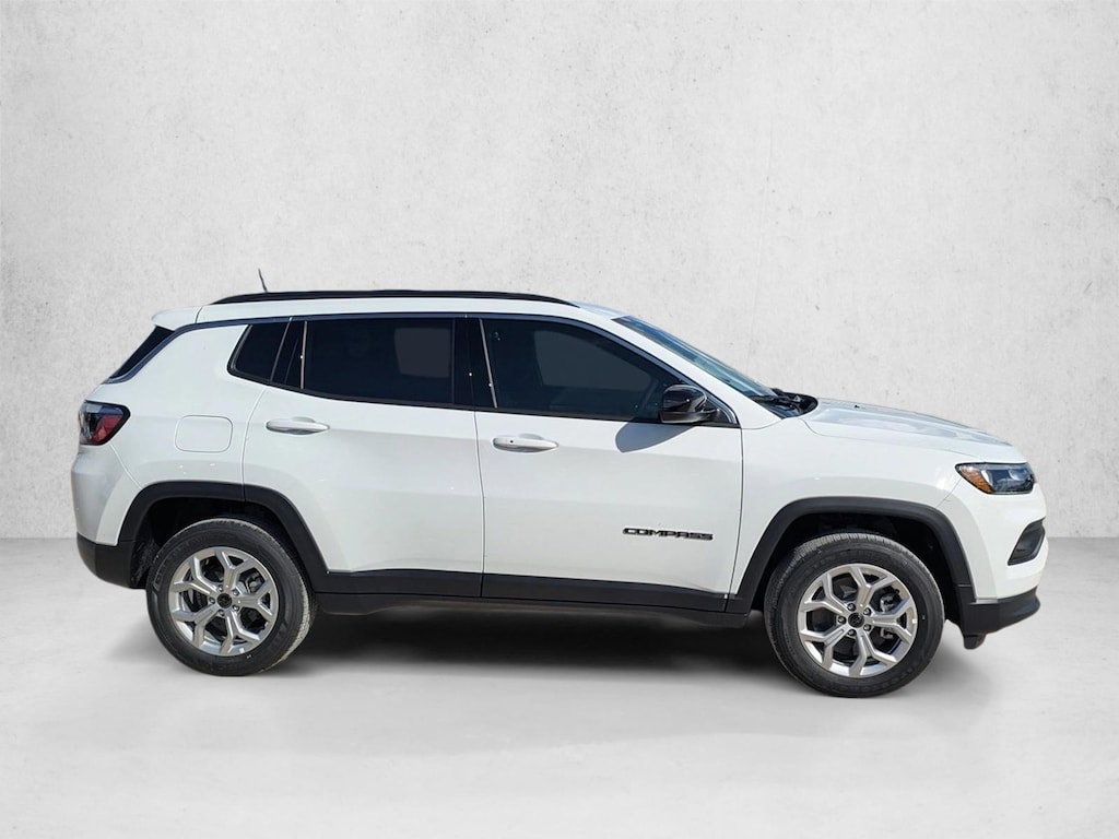 New 2026 Jeep Compass Latitude SUV
