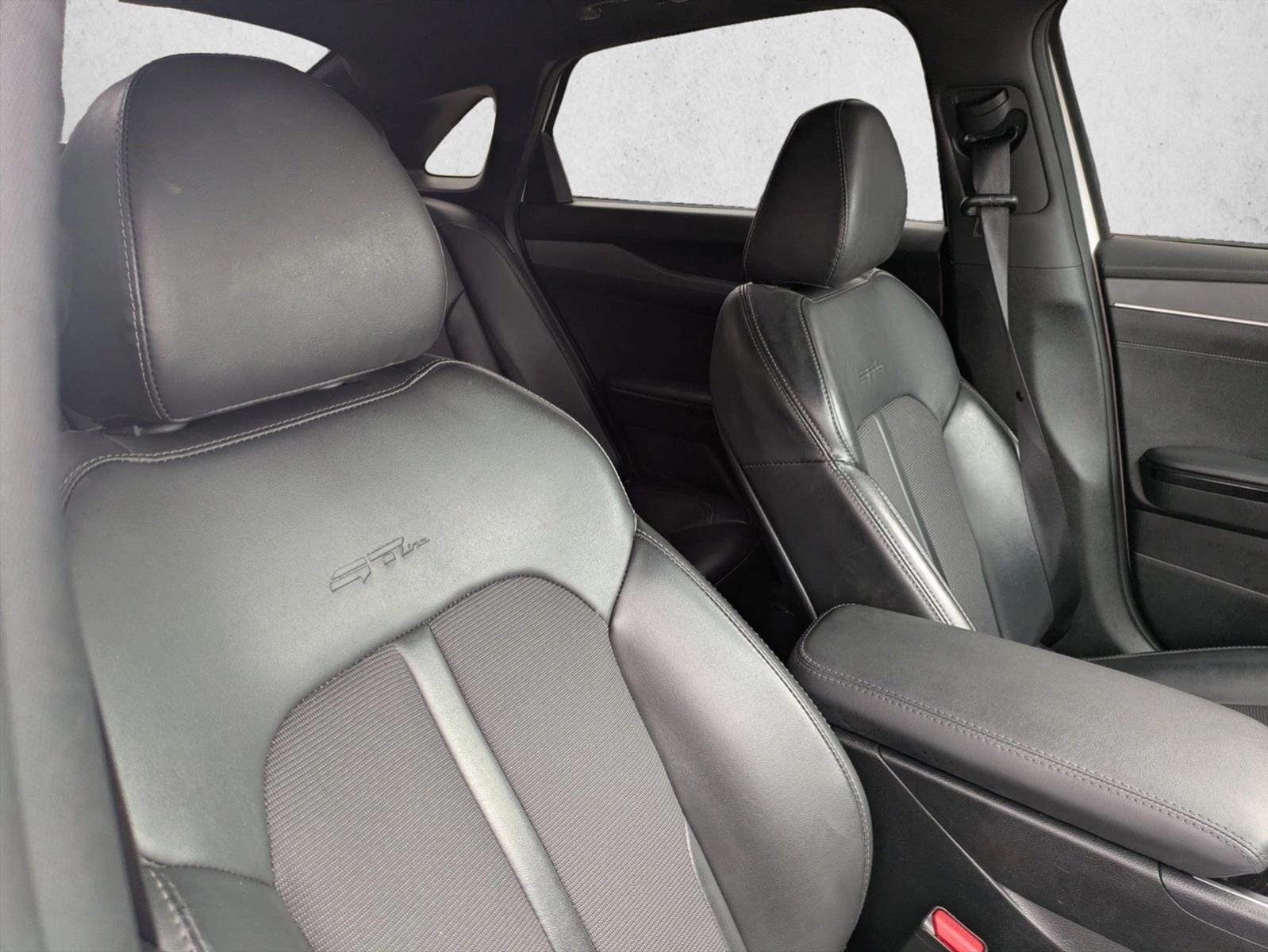 2024 Kia K5 GT-Line - Photo 18