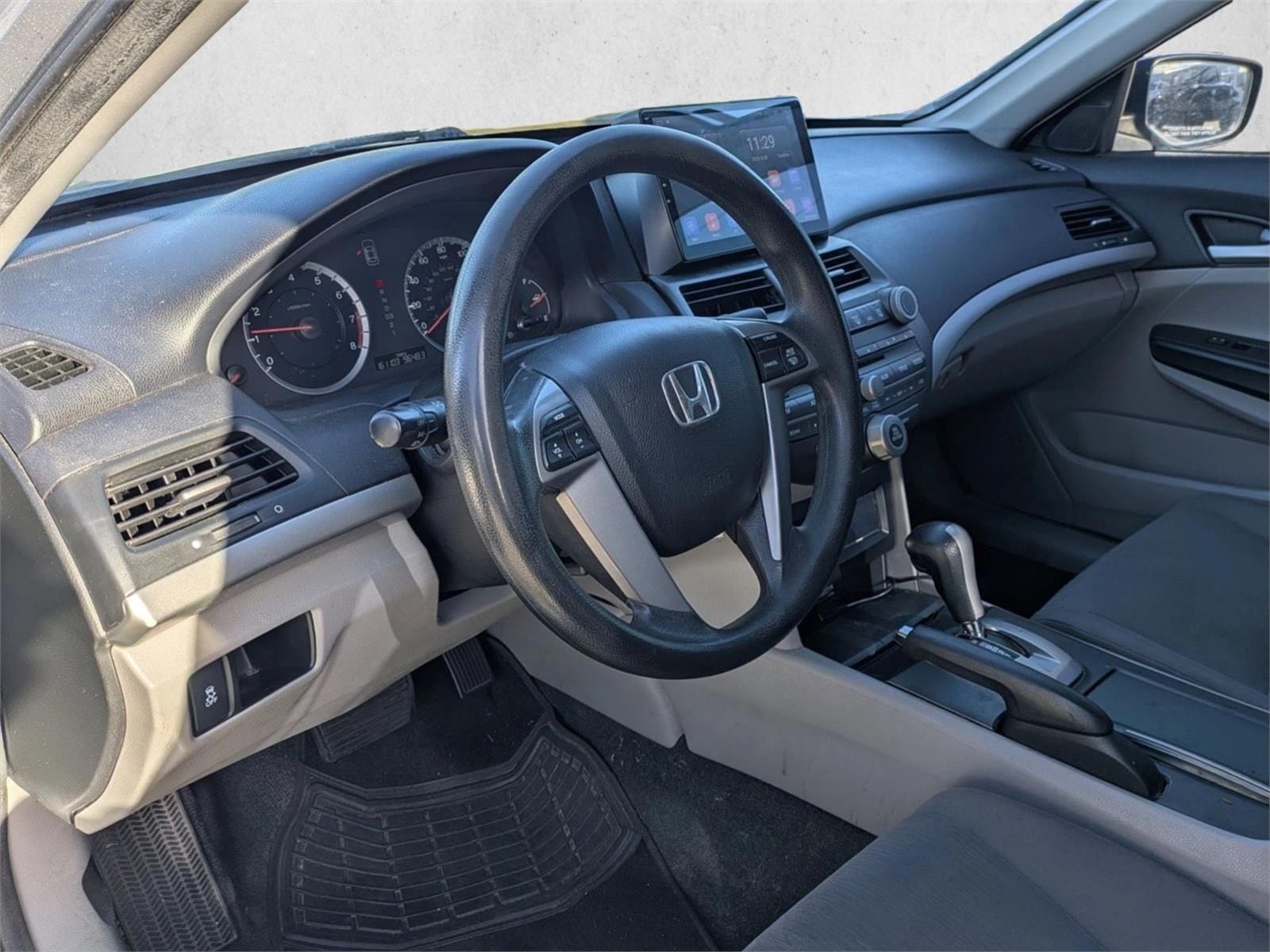 2012 Honda Accord LX's photo