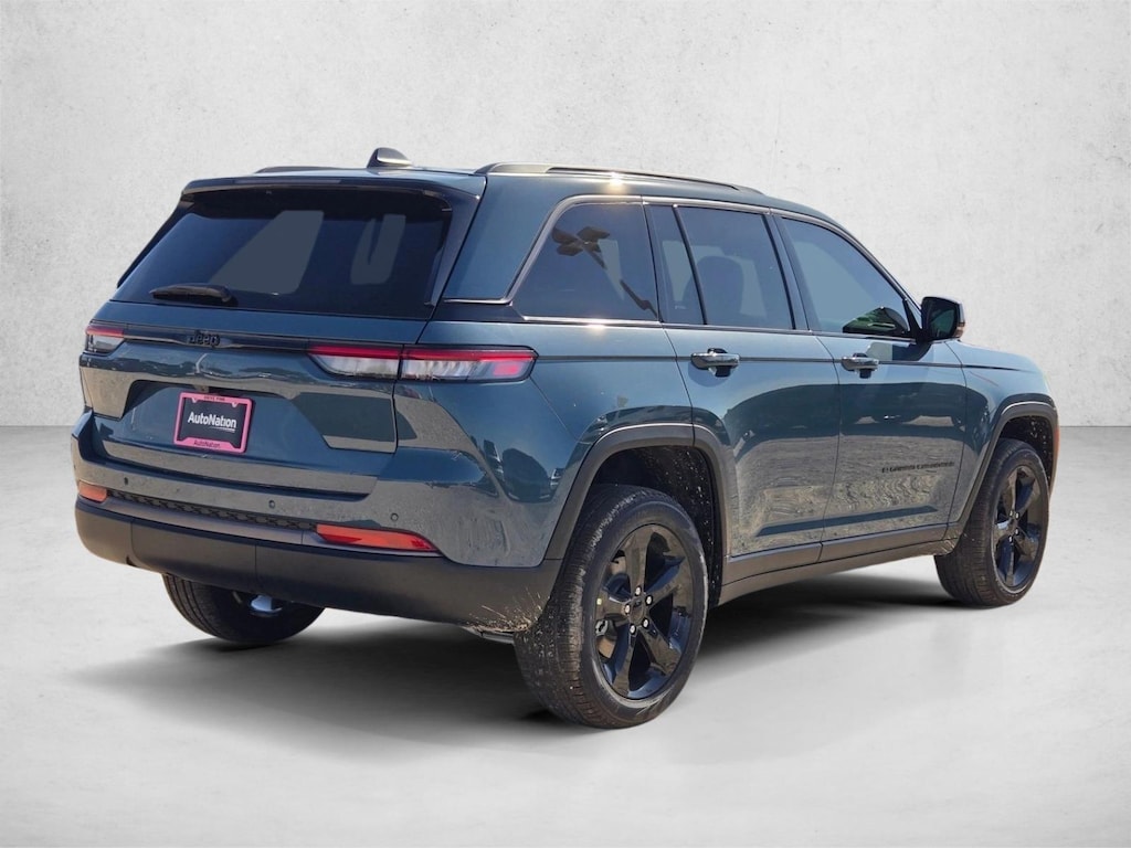 New 2026 Jeep Grand Cherokee Limited SUV