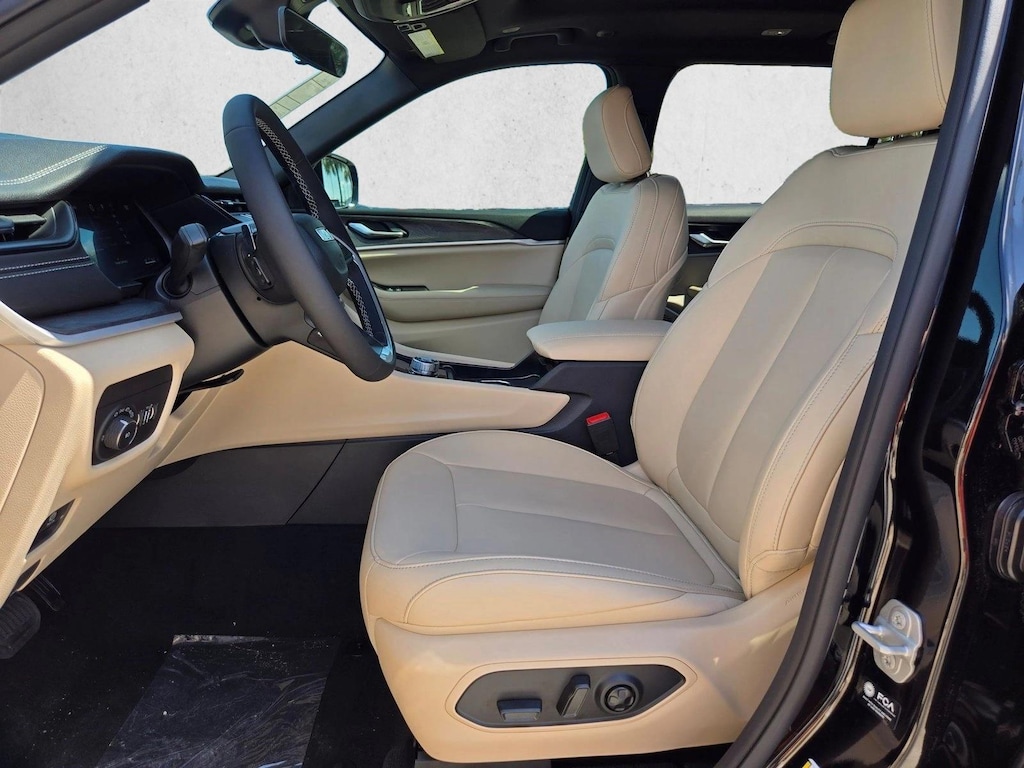 New 2026 Jeep Grand Cherokee L Limited SUV