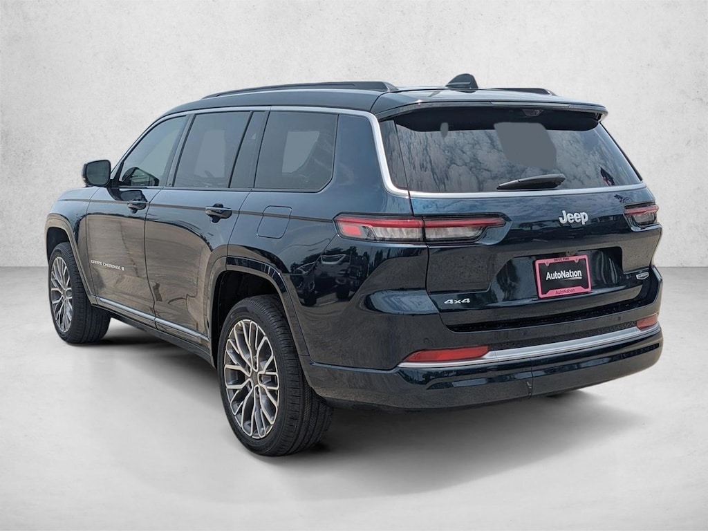 New 2026 Jeep Grand Cherokee L Summit SUV