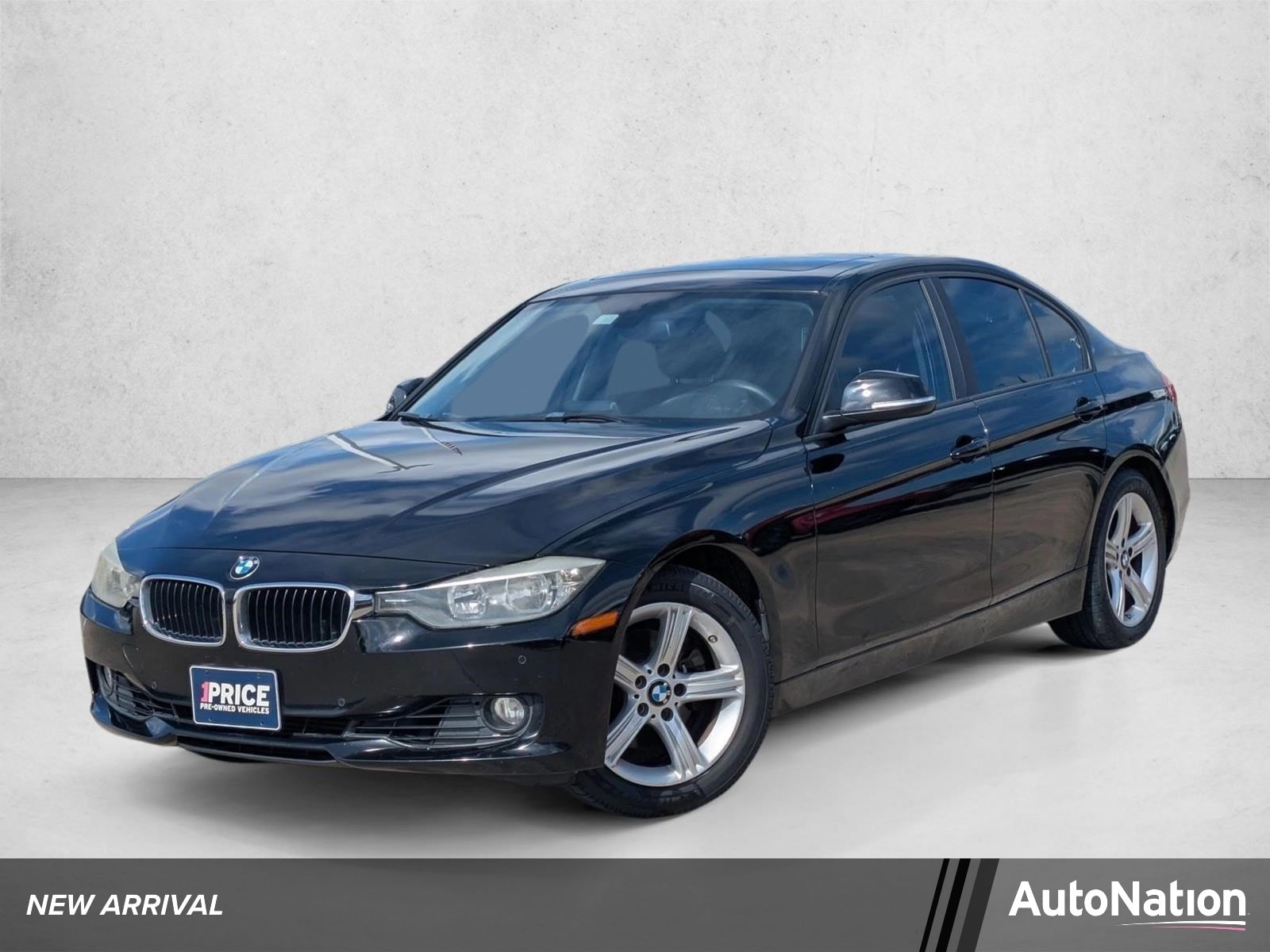 2014 BMW 3 Series 328i Sedan's photo