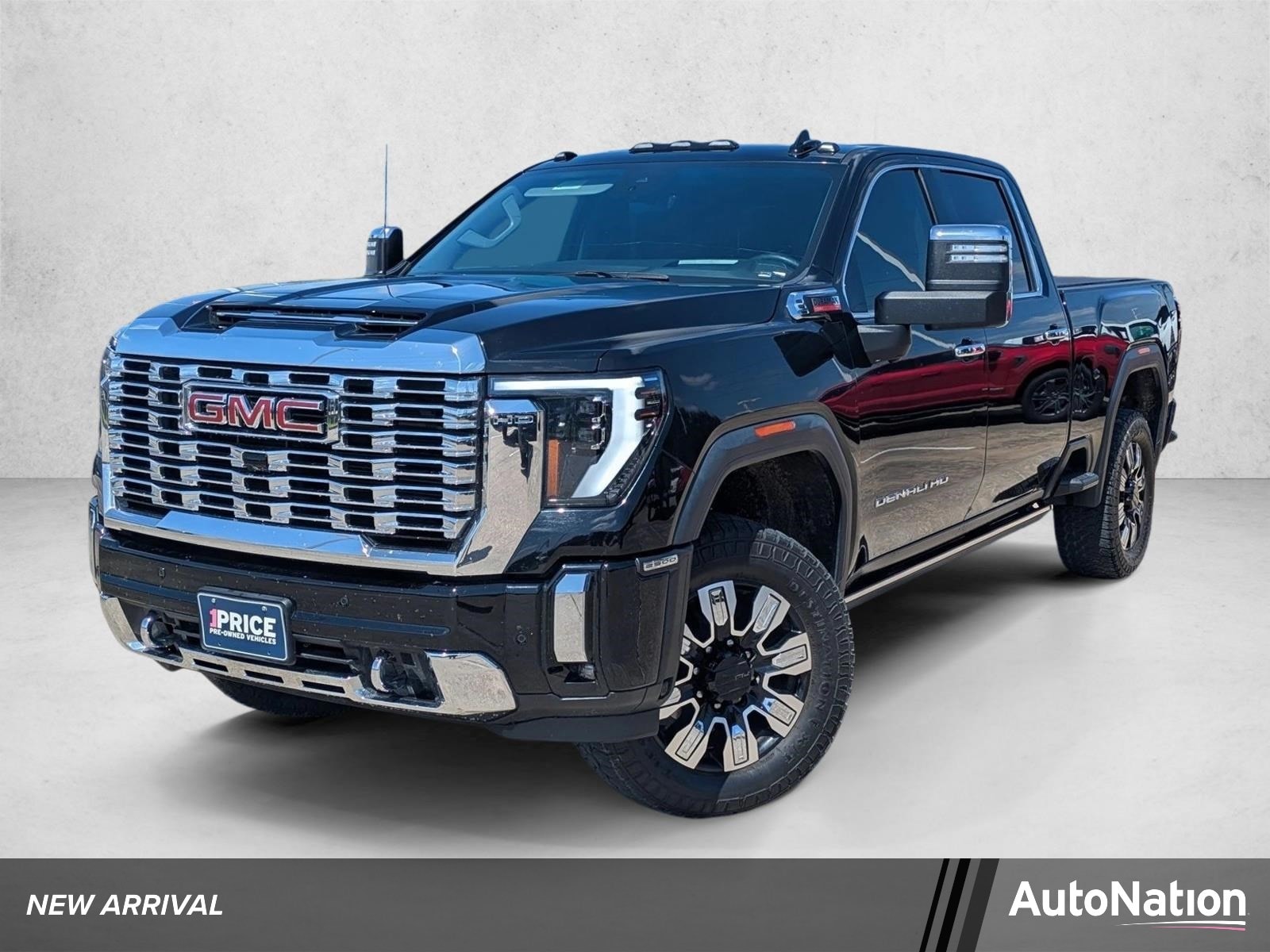 2024 GMC Sierra 4WD Crew Cab Standard Box Denali's photo
