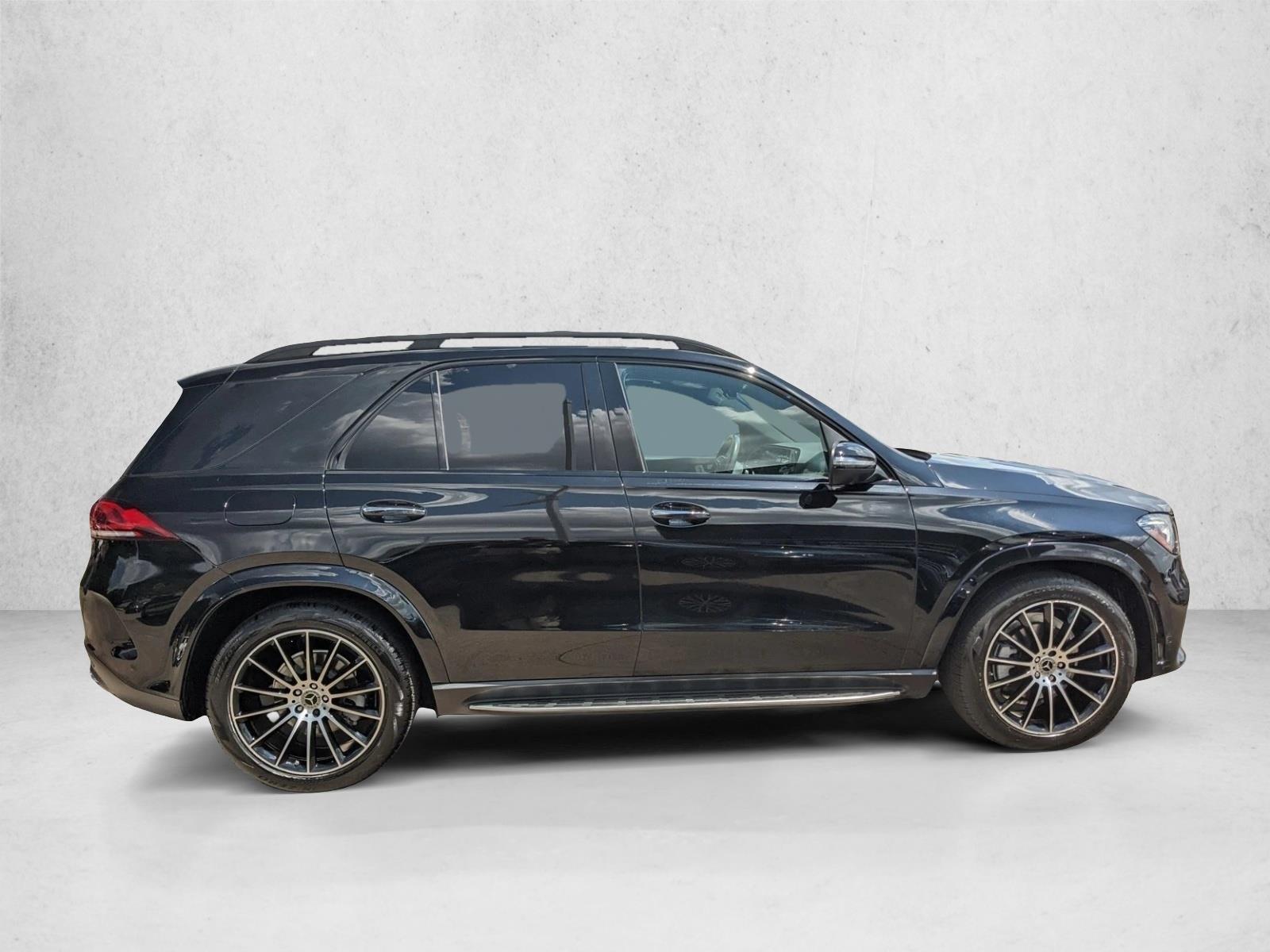 2021 Mercedes Benz GLE 350 4MATIC photo 4