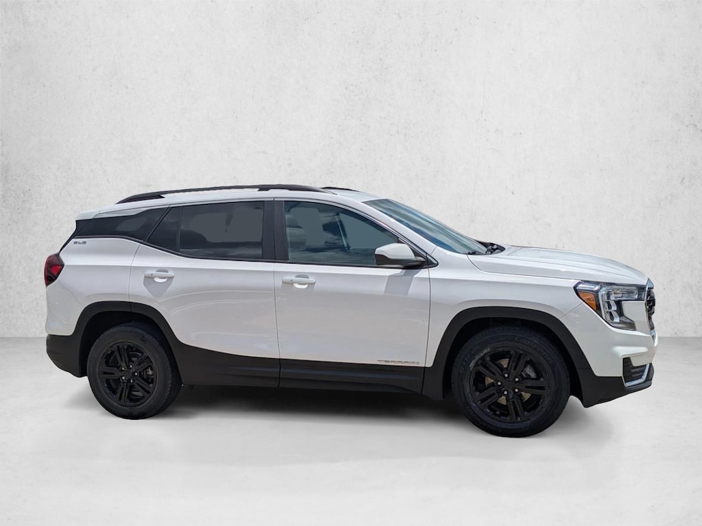 Used 2022 GMC Terrain SLE Sport Utility