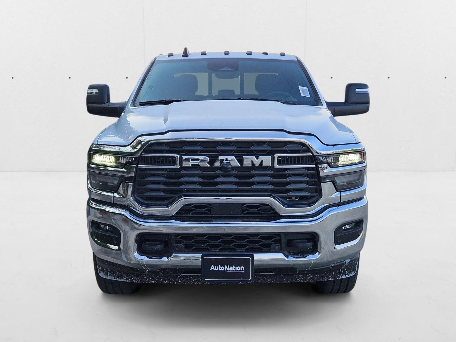 2026 Ram 2500 Tradesman photo 2