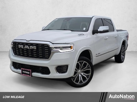 2026 Ram 1500 Tungsten Crew Cab Pickup