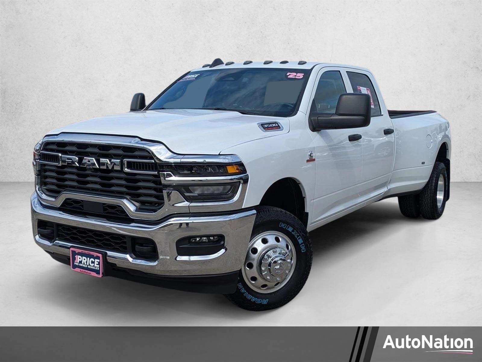 2025 RAM 3500 Tradesman 4X4 Crew Cab LWB's photo