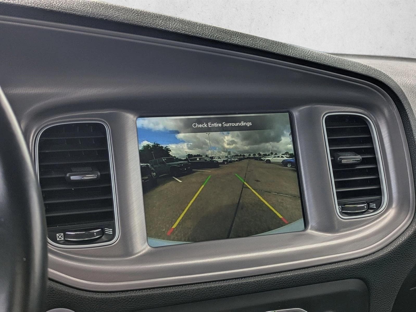 2023 Dodge Charger SXT - Photo 13