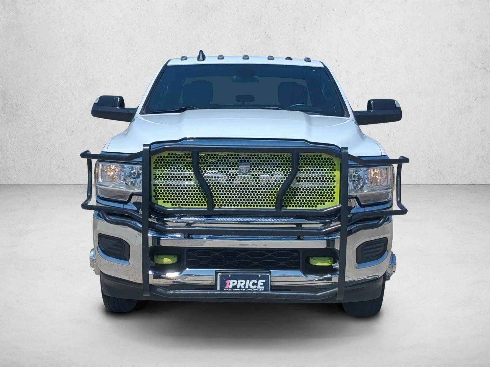 2022 Ram 3500 Big Horn photo 2