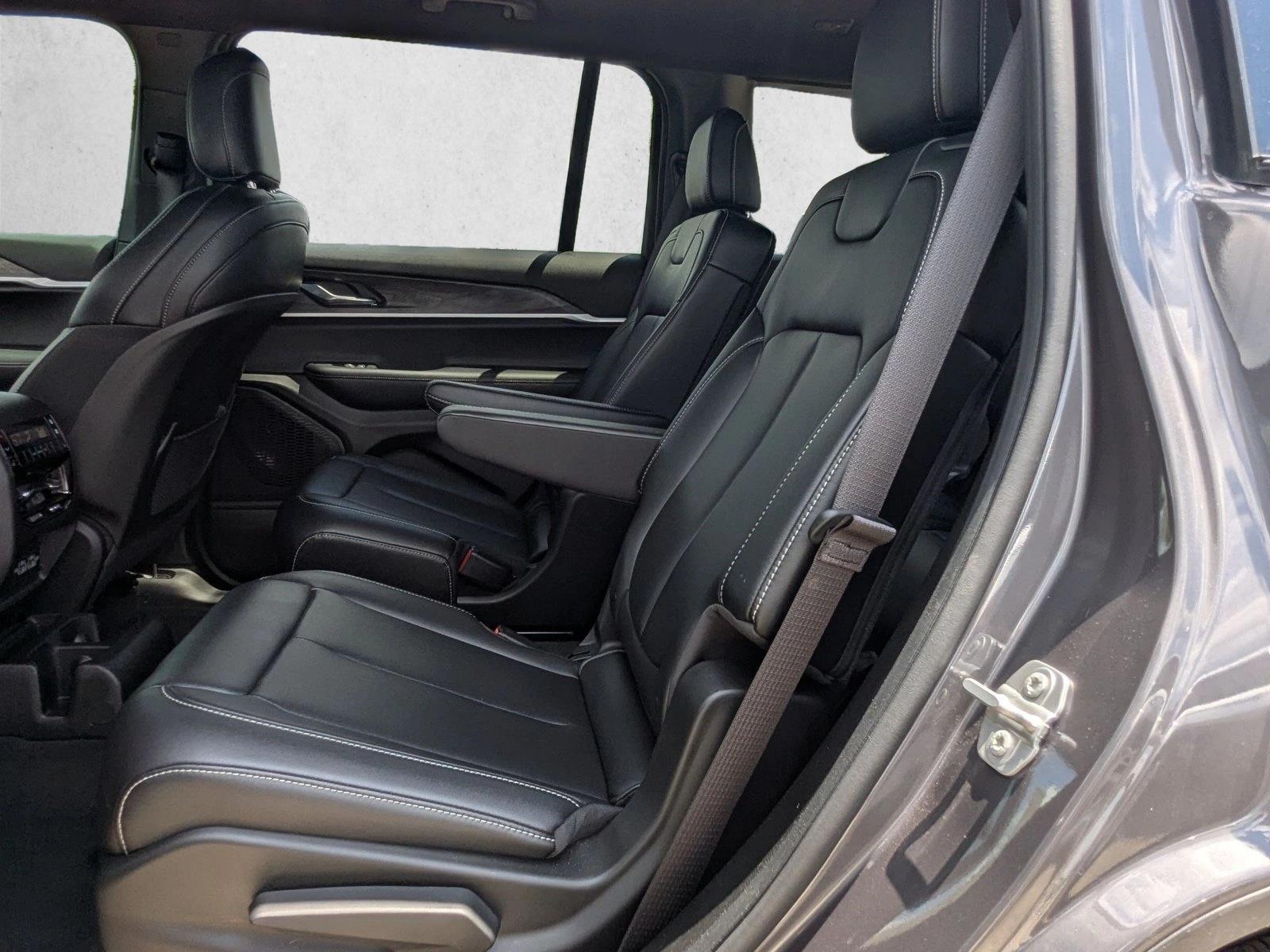 2025 Jeep Grand Cherokee L Limited - Photo 16