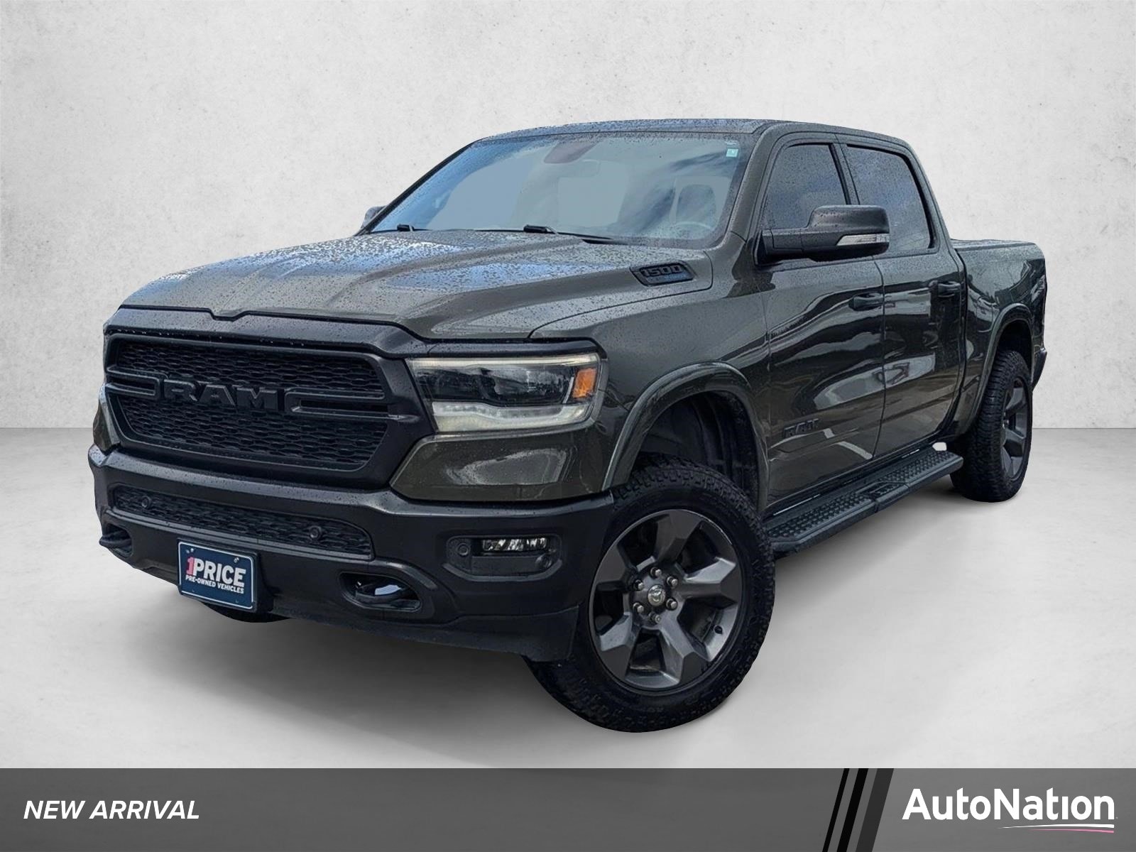 2021 RAM 1500 Big Horn/Lone Star 4x4 Crew Cab 5'7's photo