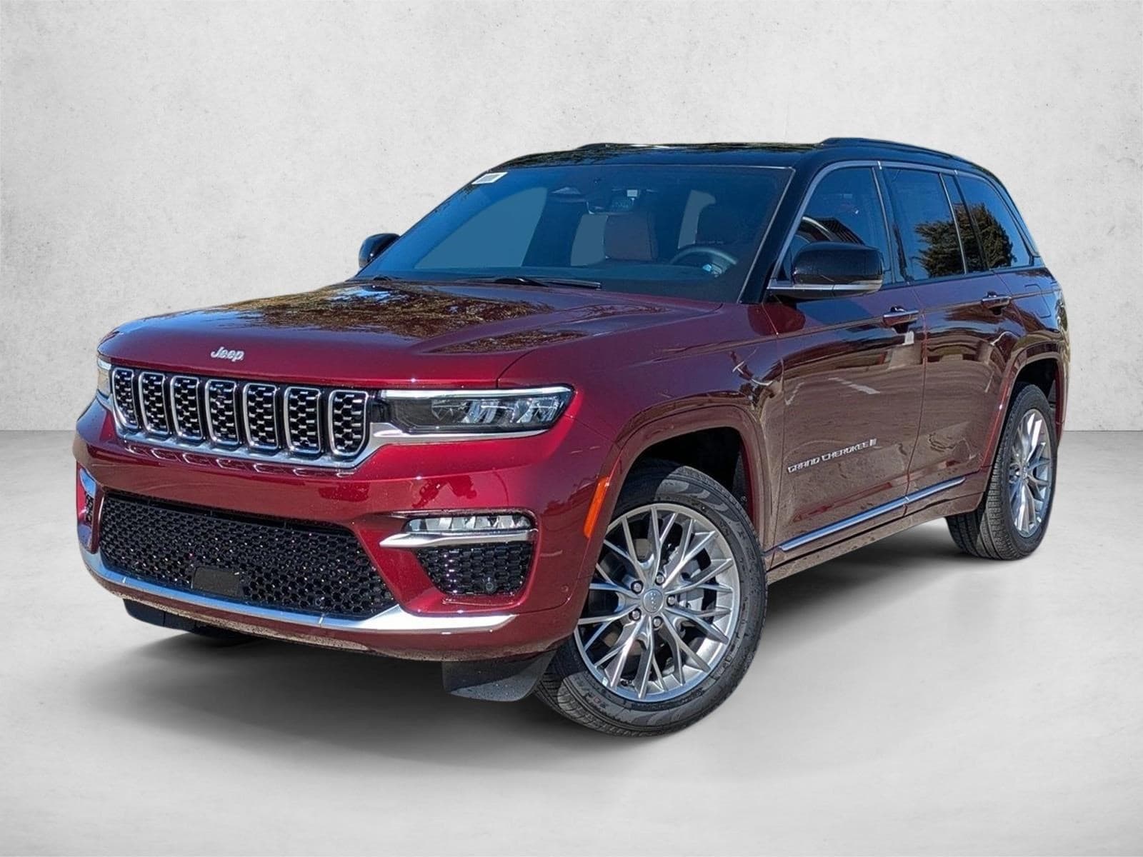 2025 Jeep Grand Cherokee Summit's photo