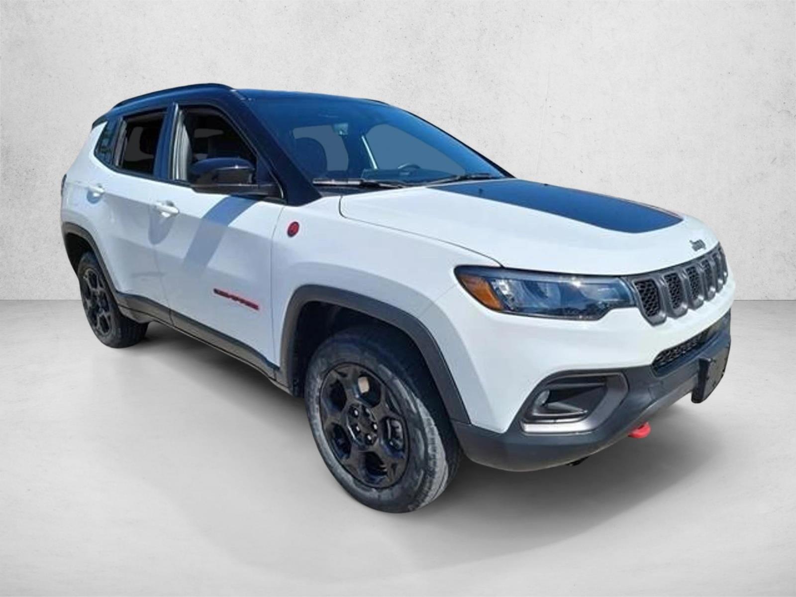 2023 Jeep Compass Trailhawk Sport photo 3