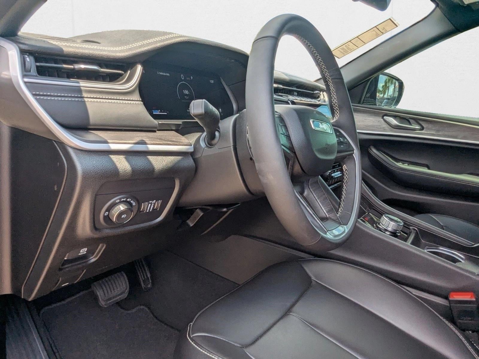 2025 Jeep Grand Cherokee L Limited - Photo 9