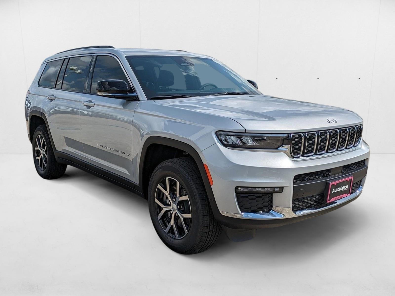 2025 Jeep Grand Cherokee Limited photo 2