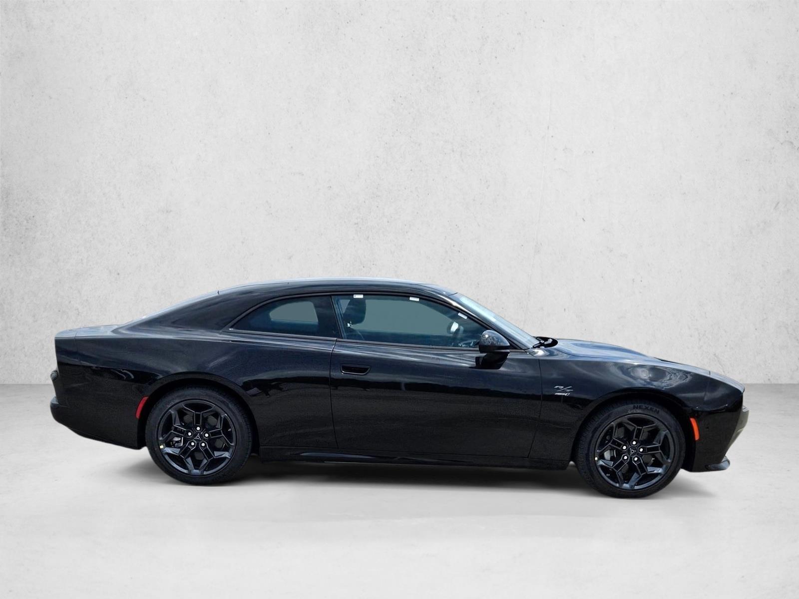2025 Dodge Charger Daytona R/T photo 4