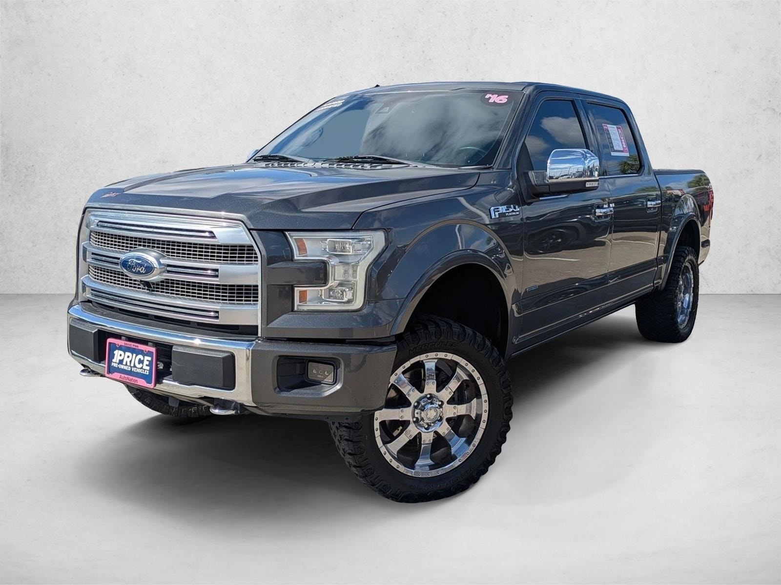 2016 Ford F-150 Platinum's photo