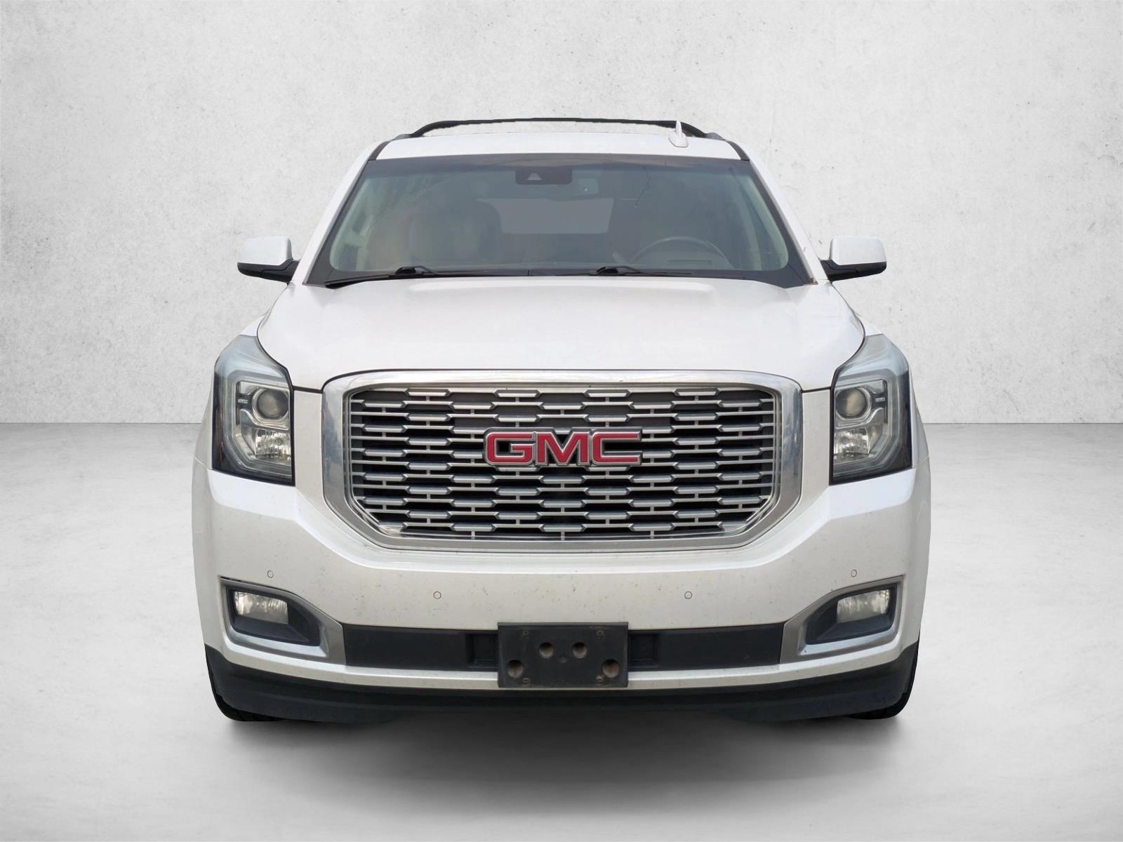2018 Gmc Yukon XL Denali photo 2