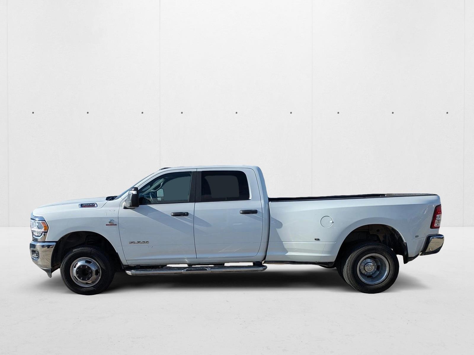 2024 Ram 3500 Big Horn photo 3