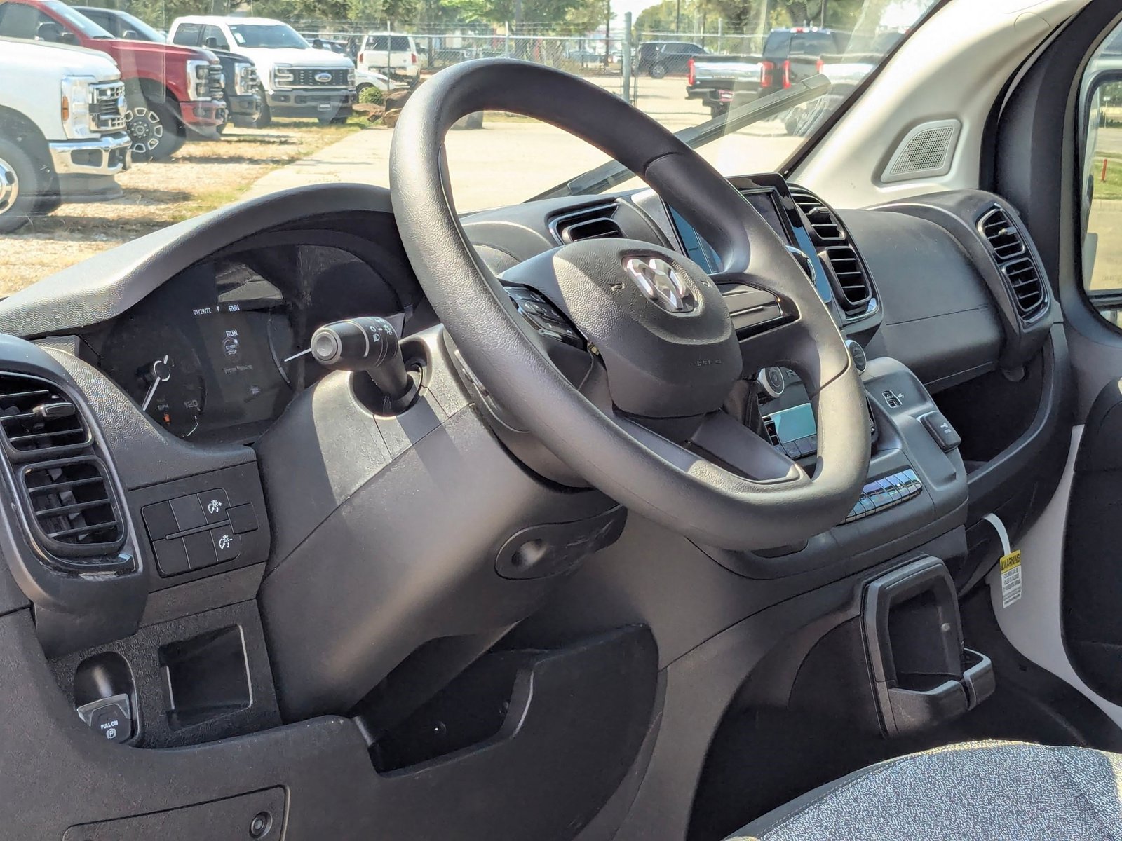 2026 Ram ProMaster 1500 photo 3