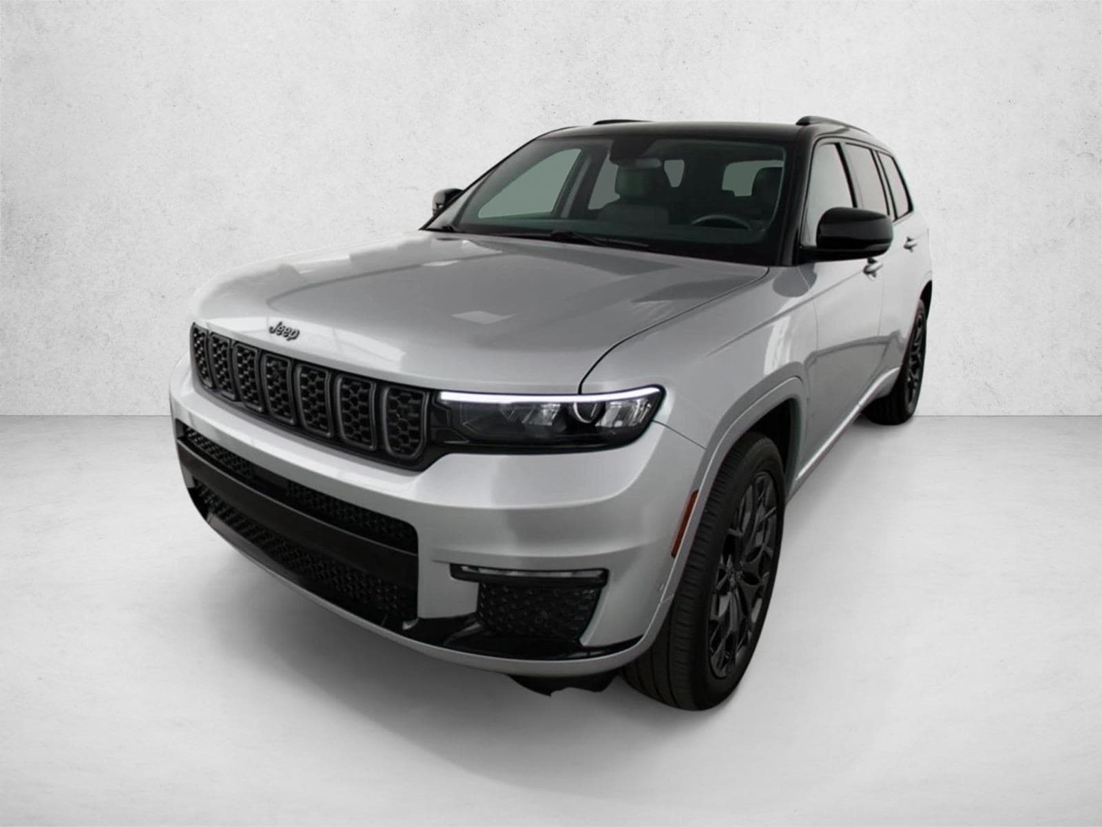 2024 Jeep Grand Cherokee L Summit's photo