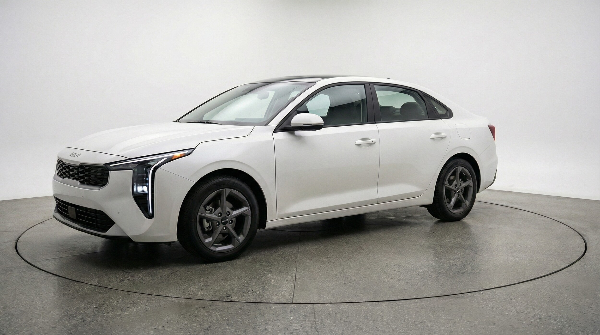 Thumbnail: 2025 Kia K4 - 3