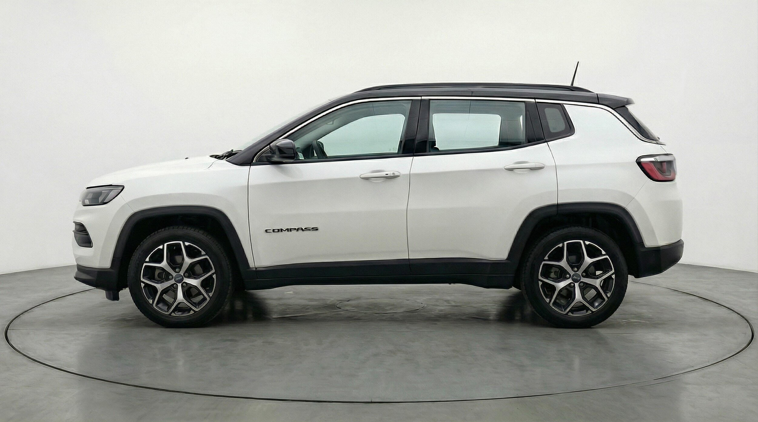 Thumbnail: 2025 Jeep Compass - 4