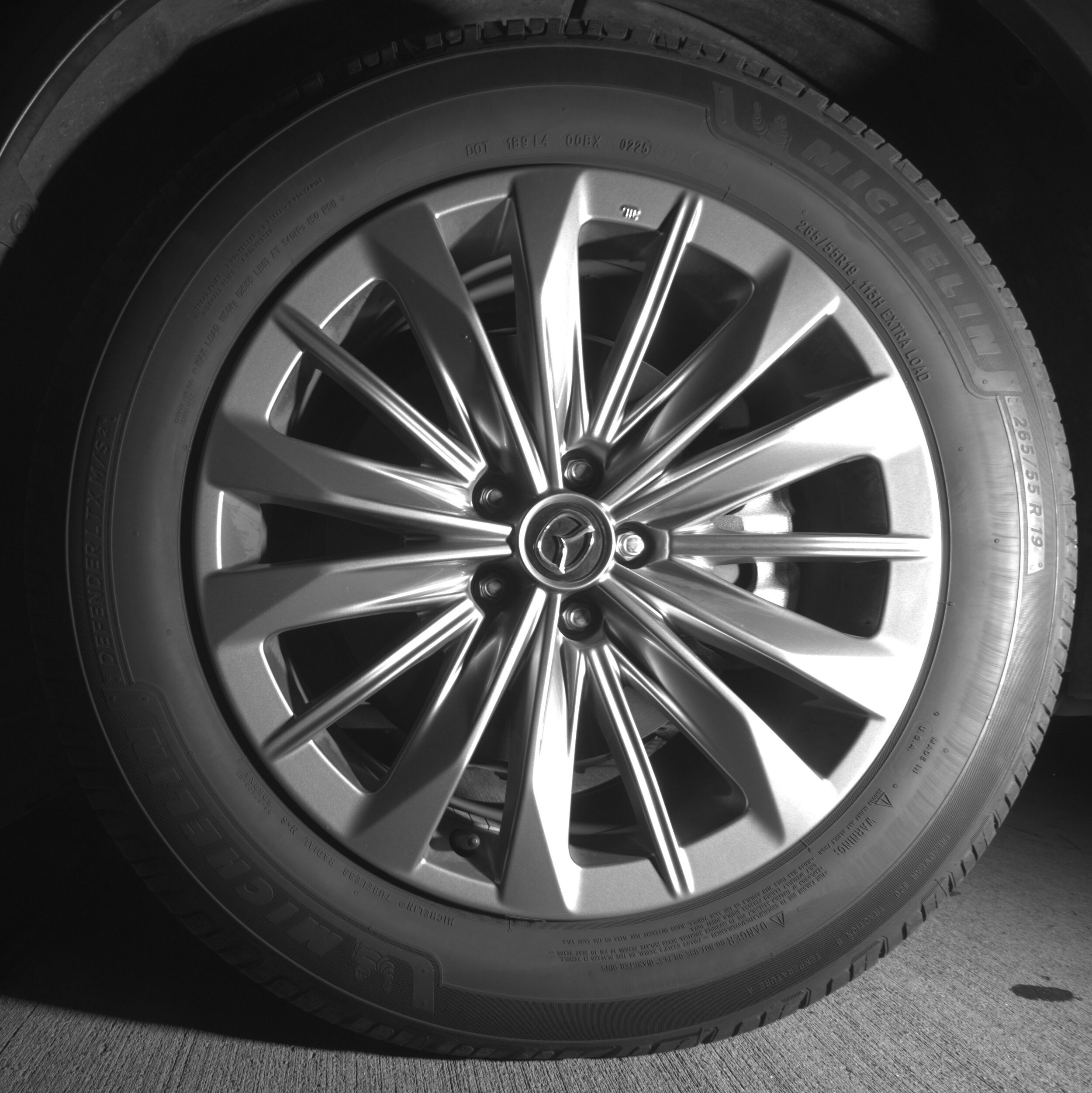 Thumbnail: 2025 Mazda CX-90 - 9